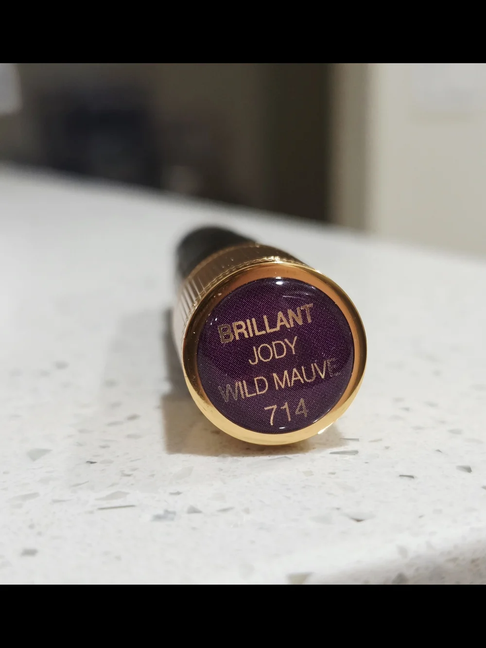 Gucci Brilliant Jody Wild Mauve 714 Lipstick — Women Makeup